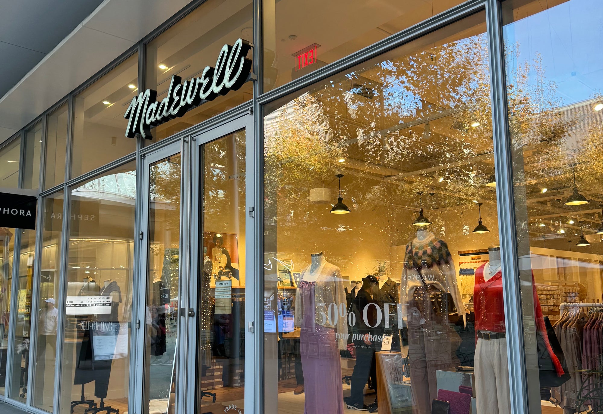 Mia Ava and Madewell: A Fusion of Elegance and Authenticity