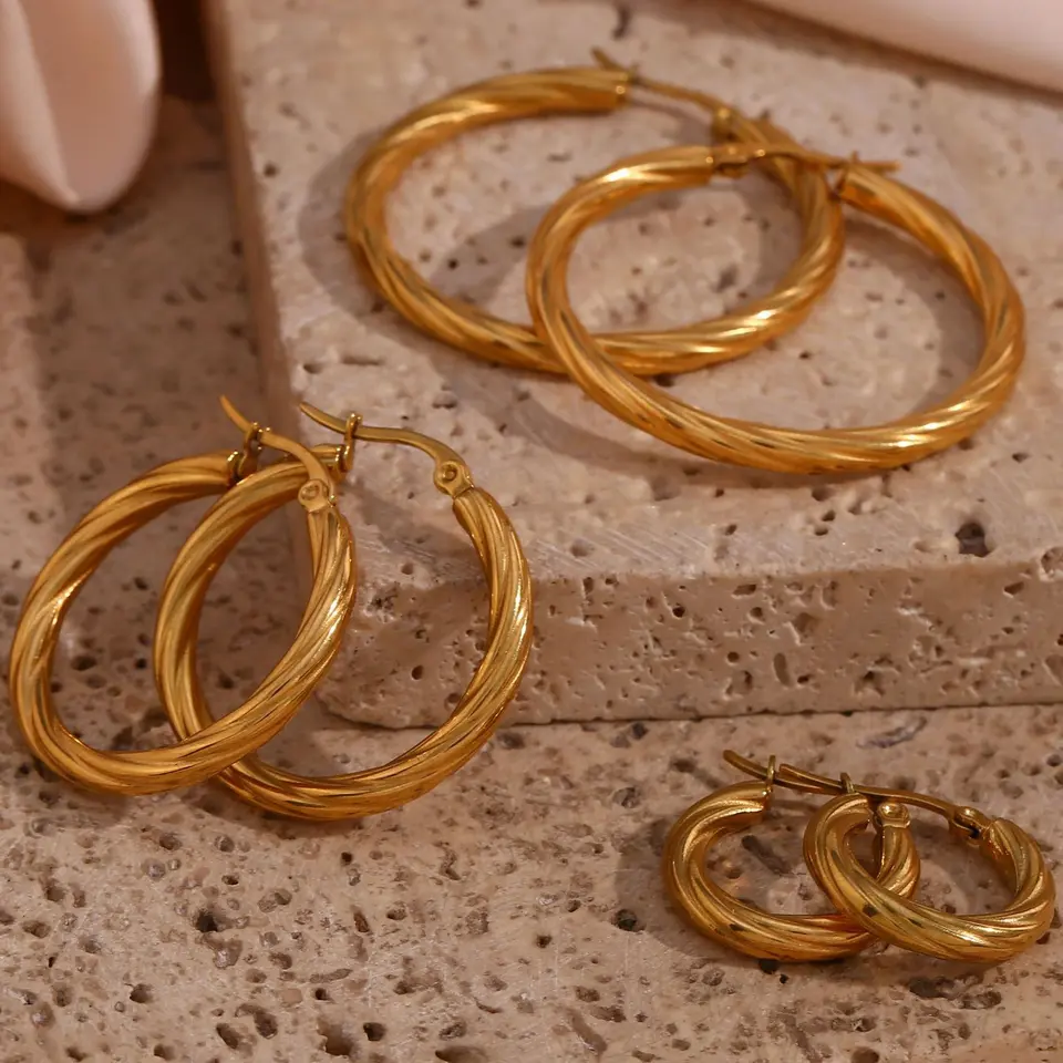 Vintage hot sale hoop earrings