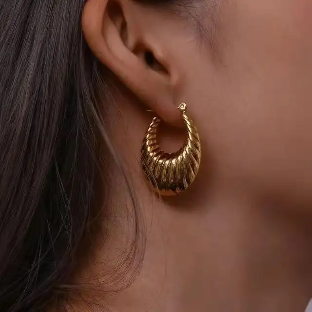 18K Textured Oval Croissant Hoop Earrings