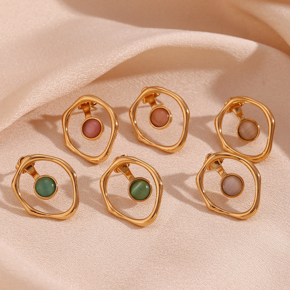 18K Green Opal Round Earrings