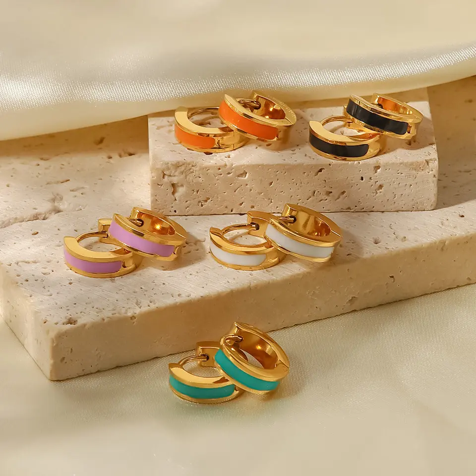 18K Enamel Geometric Circle Hoop Earrings