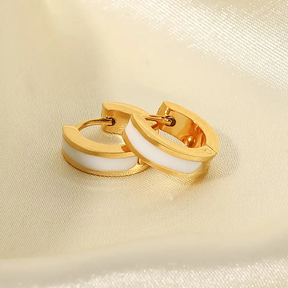 18K Enamel Geometric Circle Hoop Earrings