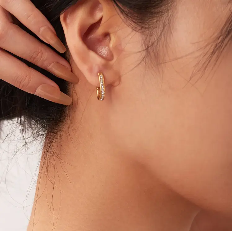 18K Paved Zircon Oval Hoop Earrings