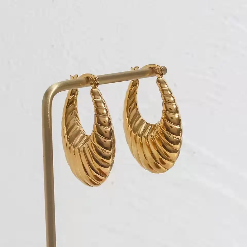 18K Textured Oval Croissant Hoop Earrings
