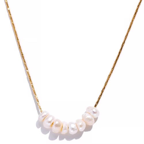 18K Dainty Pearl Necklaxe