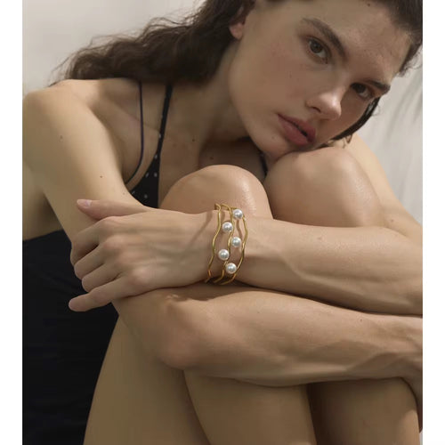 18K Pearl Cuff Bangle
