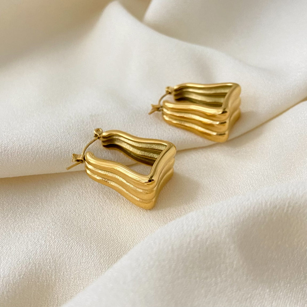 18K Triple Wavy Hoop Earrings