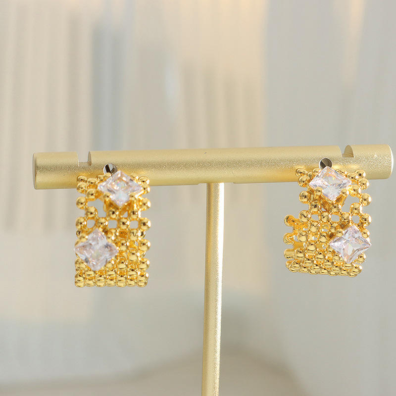 18K Mesh Zircon Pave Studs Earrings