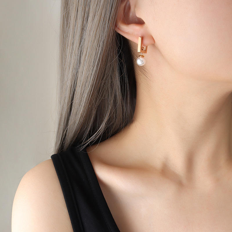 18K Square Pearl Drop Earrings
