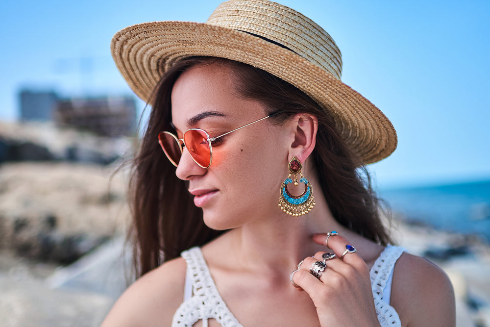 How to Choose the Perfect Vacation Earrings for Every Destination