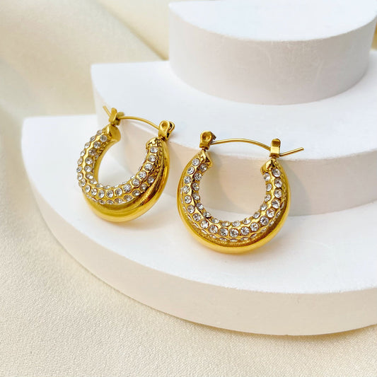 How to Make a Statement with Gold Earrings for Everyday Confidence