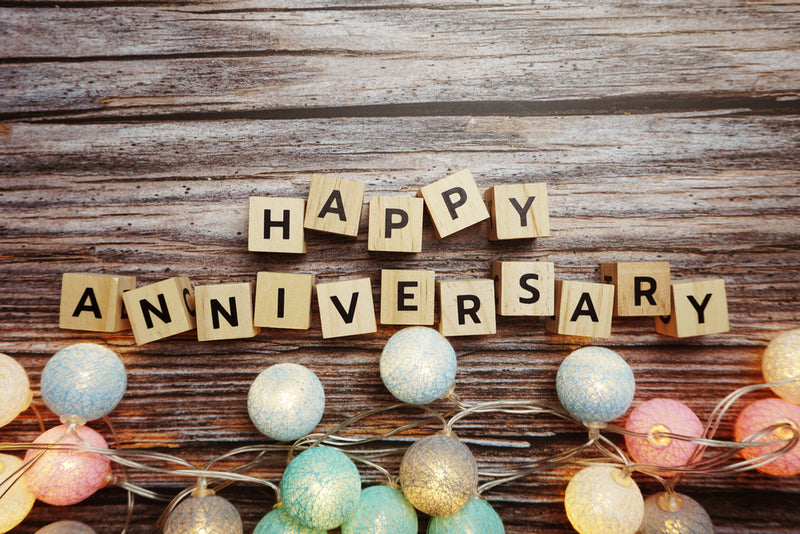 How to Select Anniversary Earrings That Wow