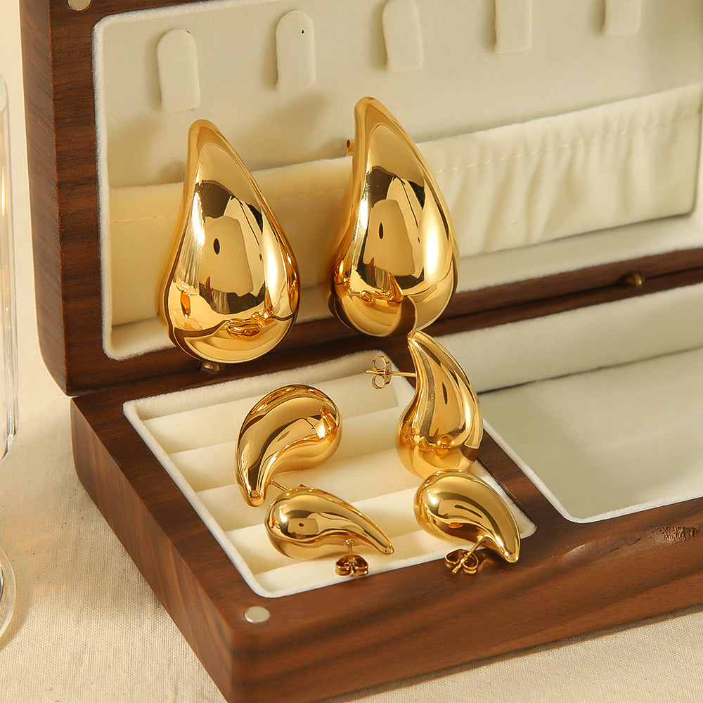 18K Classic Teardrop Earrings