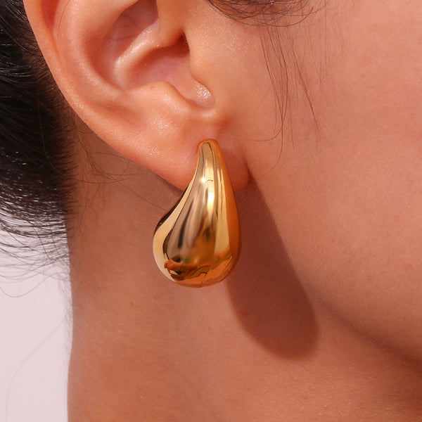 18K Classic Teardrop Earrings