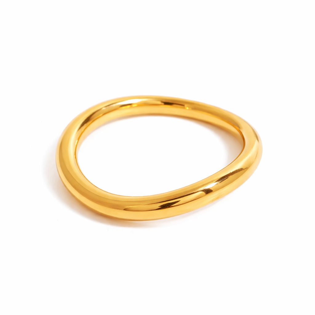 18K Smooth Irregular Round Ring