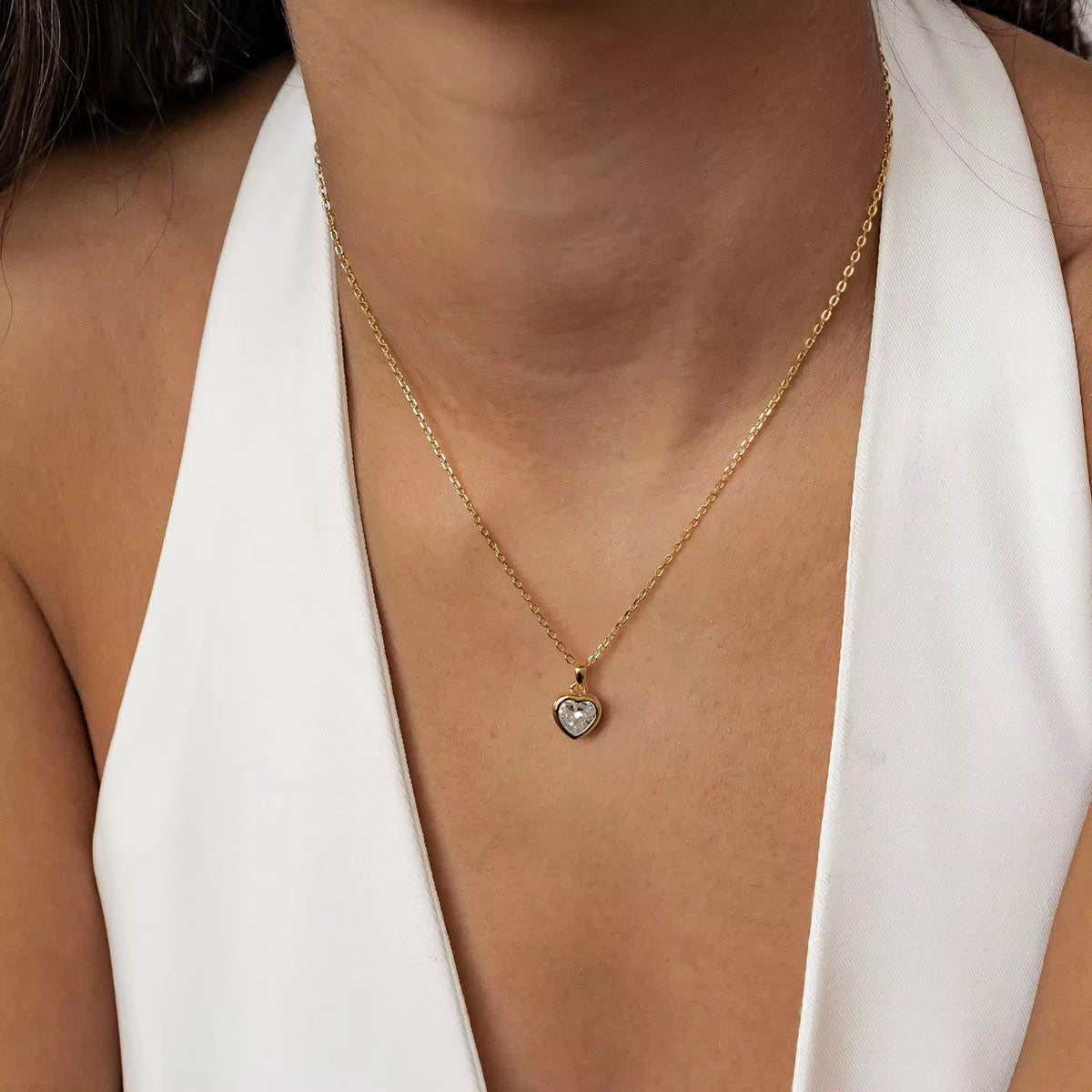 18K Heart CZ Bezel Pendant Necklace