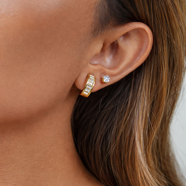 18K Baguette Huggies