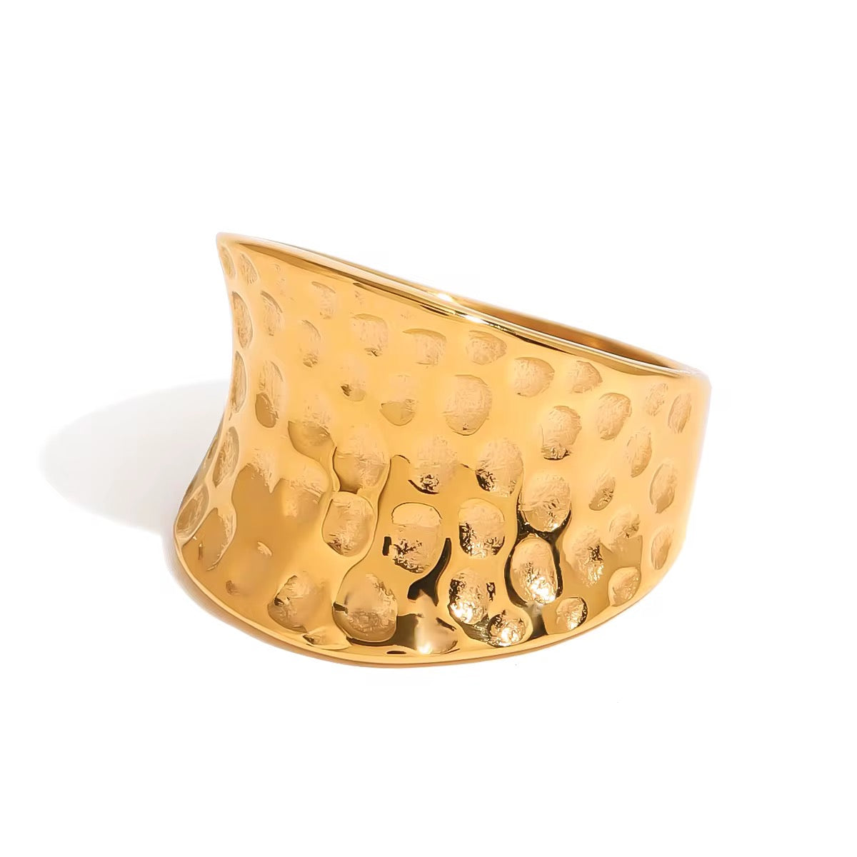 18K Dotted Hammered Statement Ring