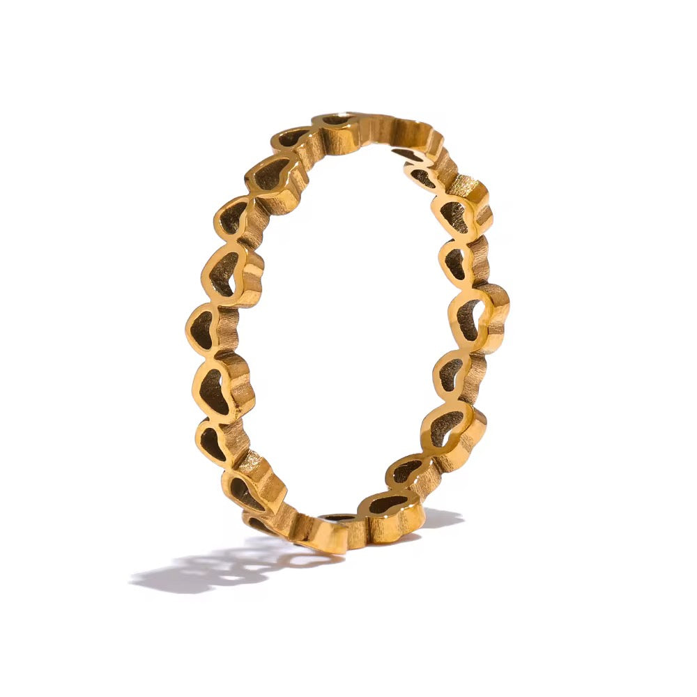 18K Heart Links Dainty Ring