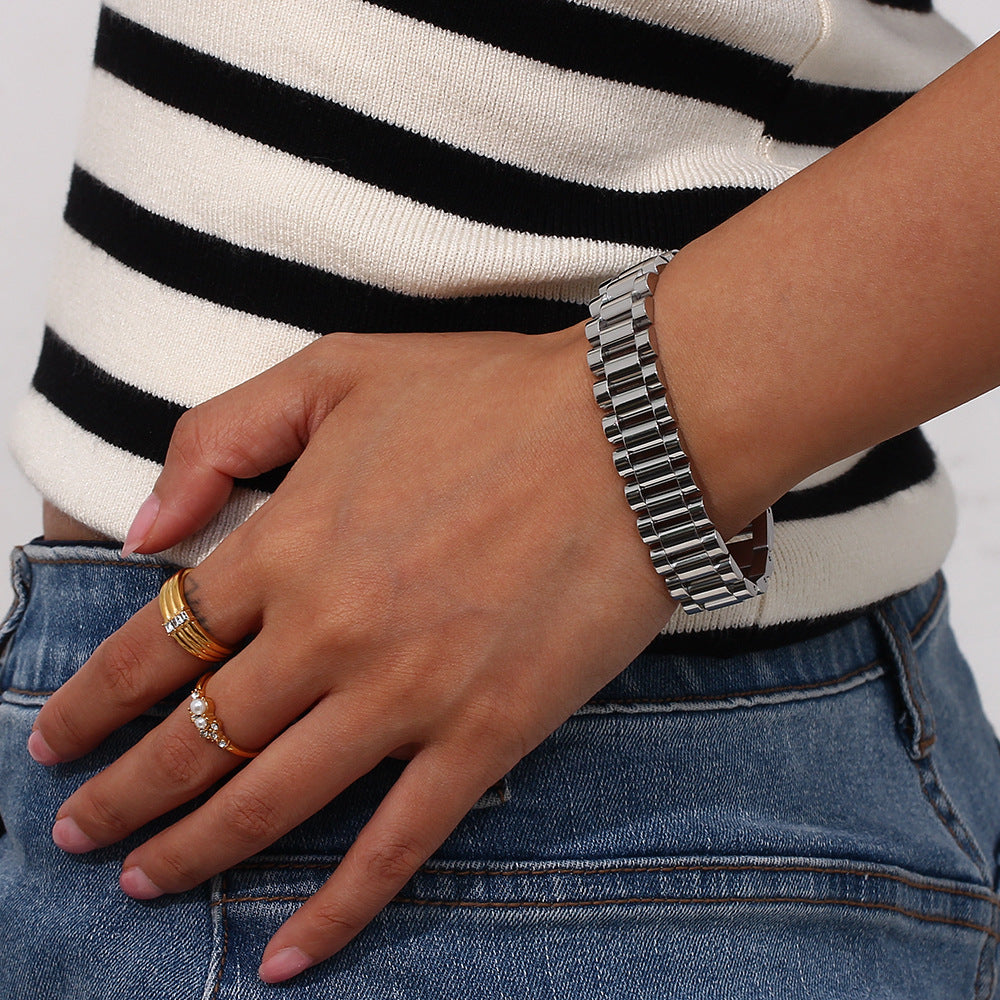 Silver Rollie Chain Bracelet