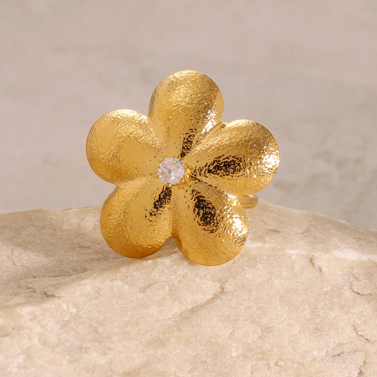 18K Flower CZ Statement Ring