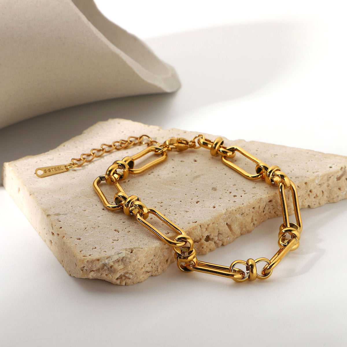 18K Clip Chain Bracelet