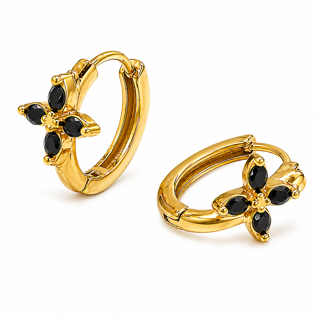 18K Clover Onyx 10mm Huggies