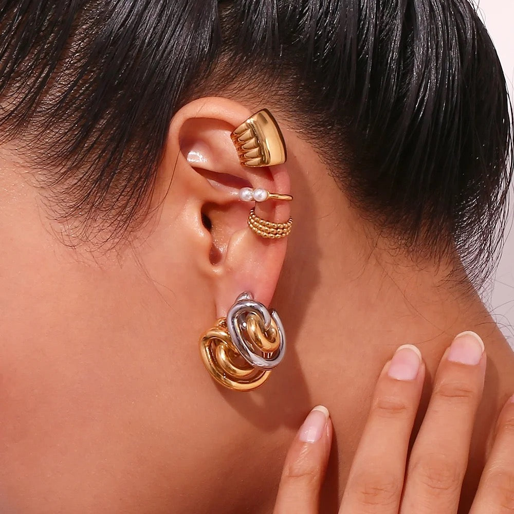 Twisted Rings Hoop Earrings