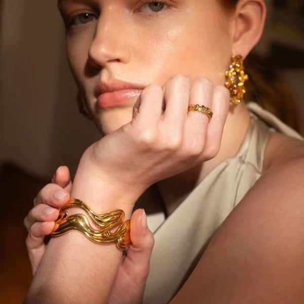 18K Geometric Statement Open Bangle