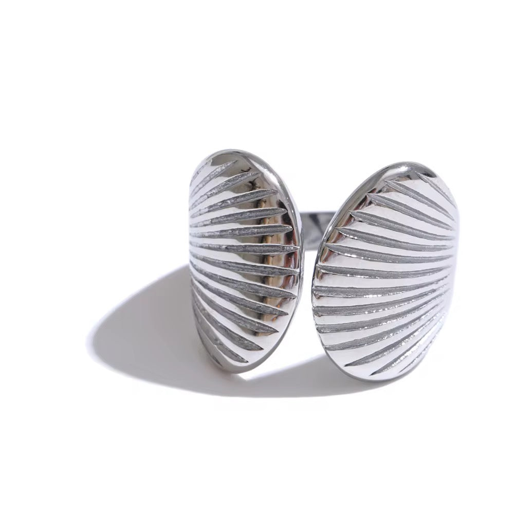 Silver Wrapped Seashells Ring