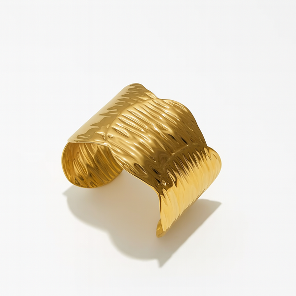 18K Amazon Open Cuff