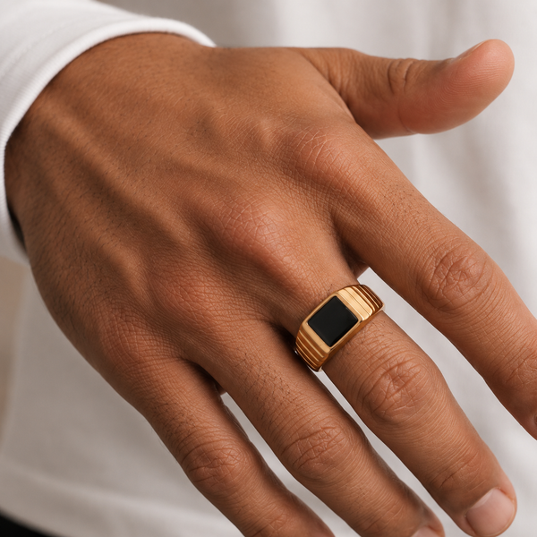 18K Stripe Black Rectangle Ring