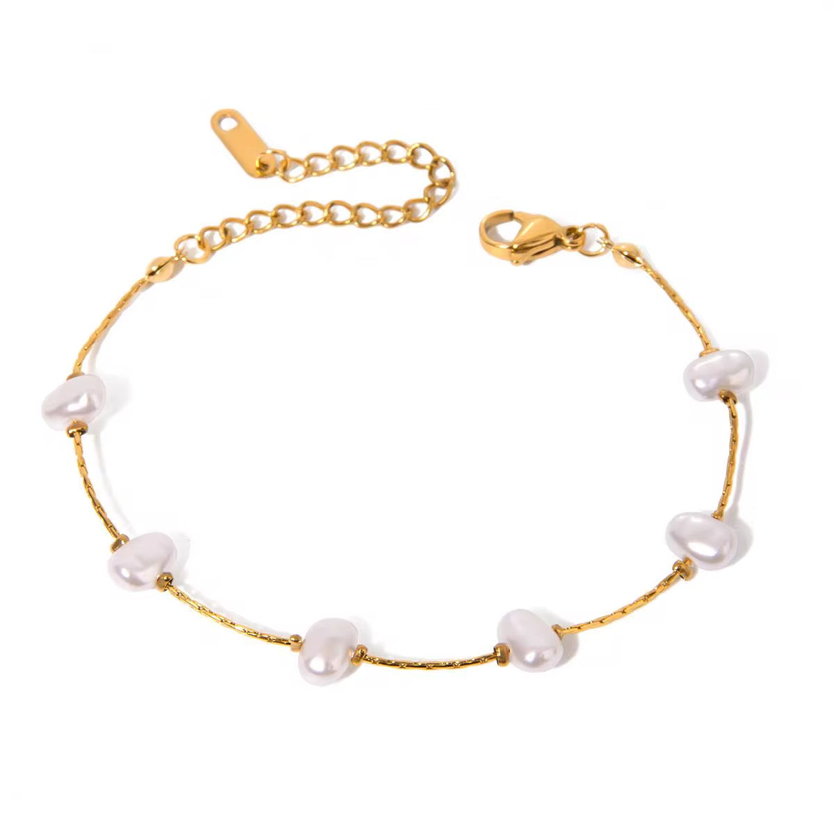 18K Dainty Pearl Bracelet