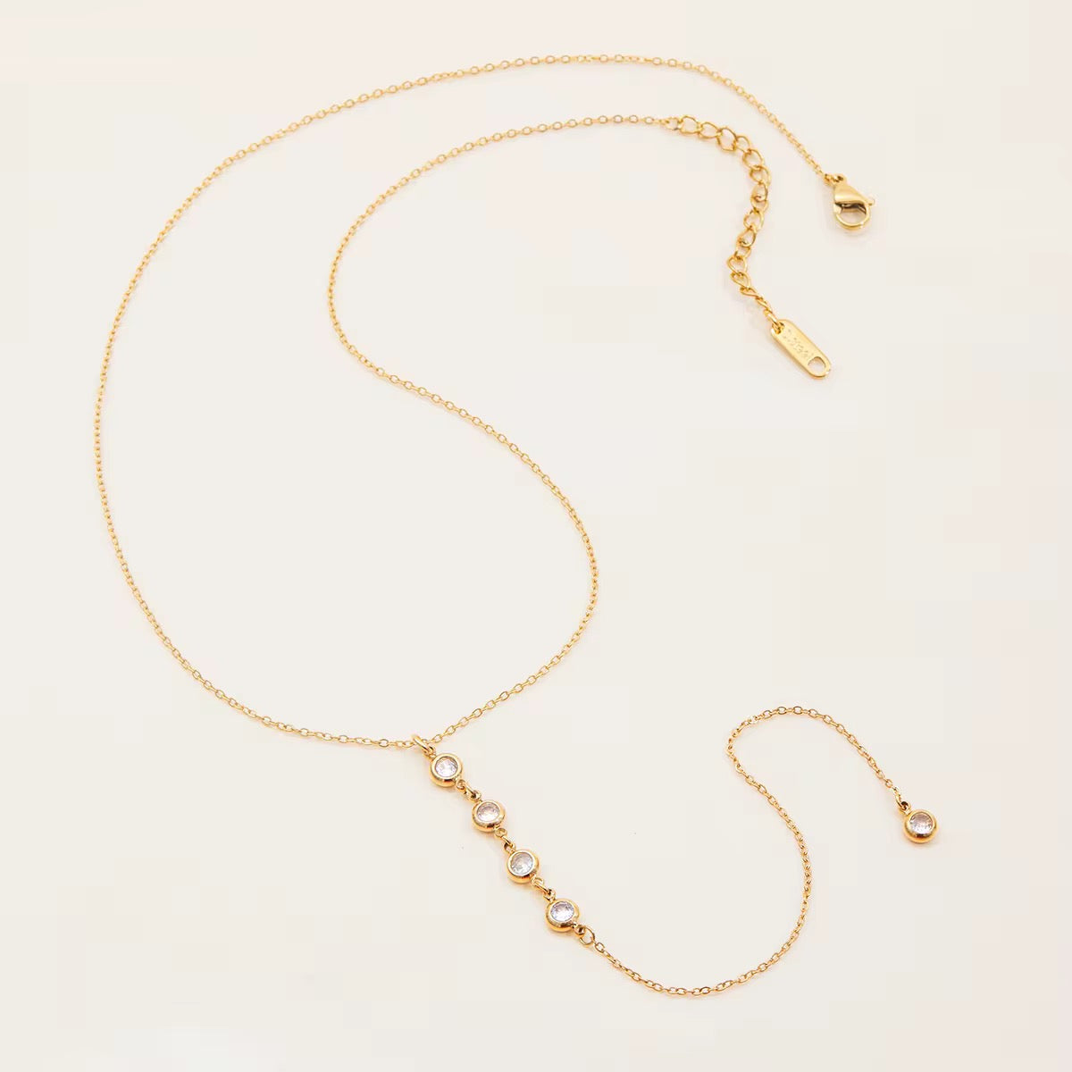 18K Y Round Bezel Necklace