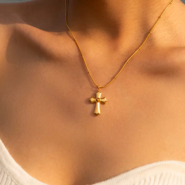 18K Vintage Cross Pendant Necklace