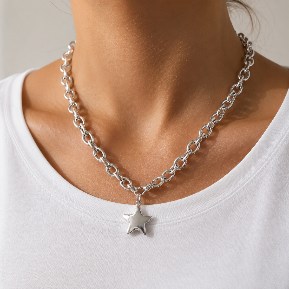 Silver Chunky Star Necklace