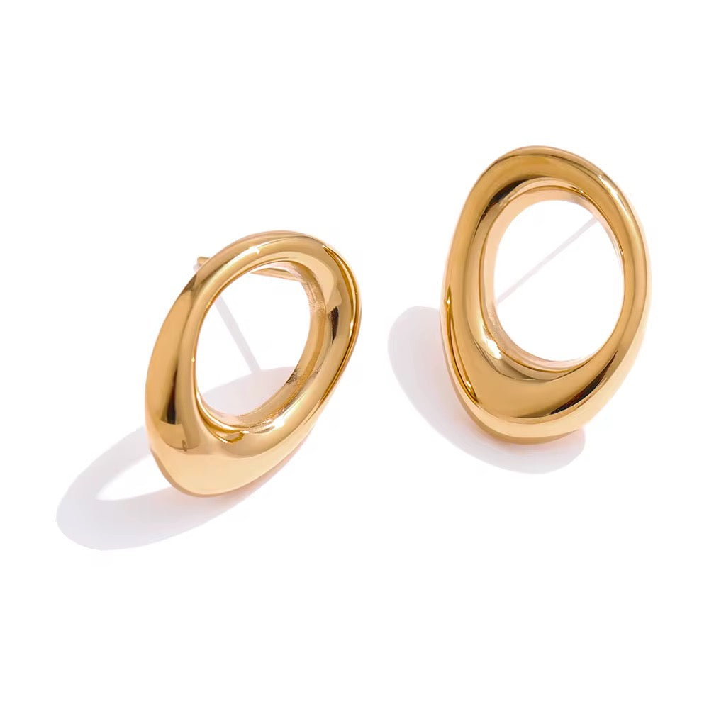 18K Geometric Circle Statement Studs