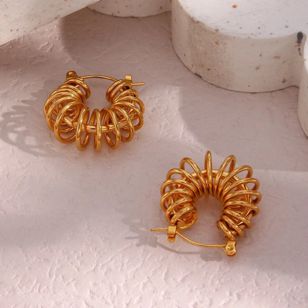 18K Spiral Hoops