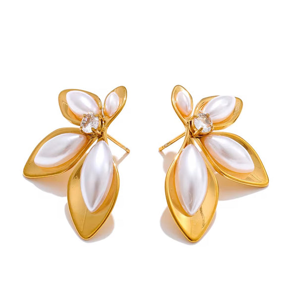 18K Leaf Statement Studs