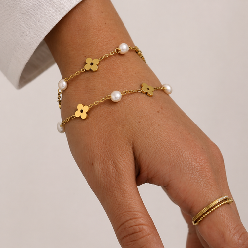 18K Lana Pearl Clover Bracelet