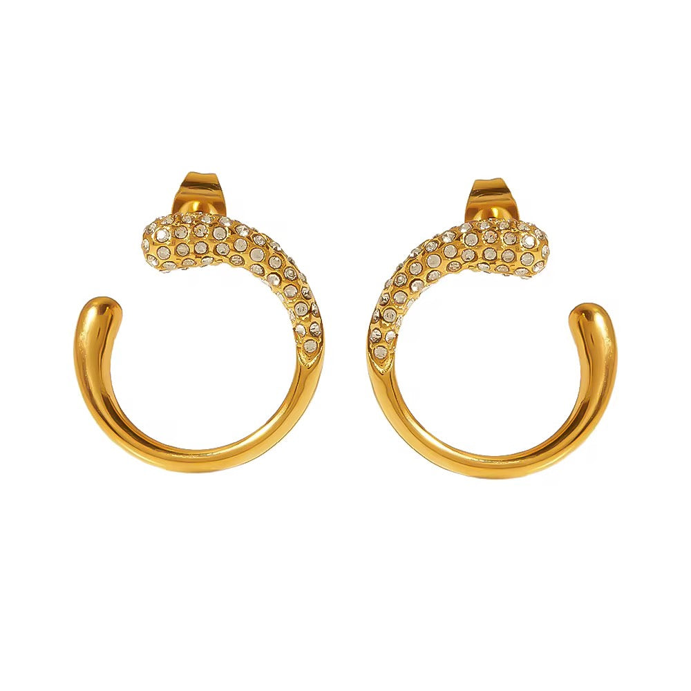 Infinity Studs in 18K Gold-Plating with Cubic Zirconia or Pearl
