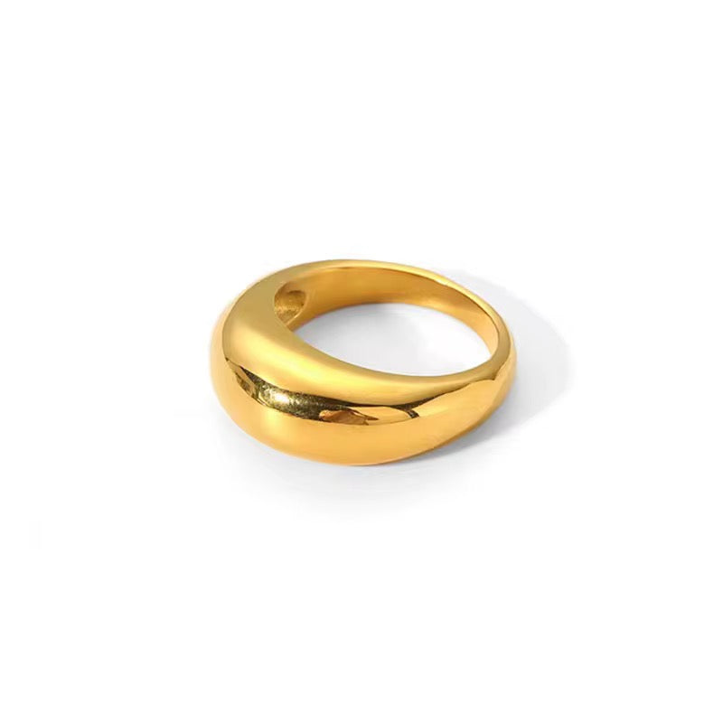 18K Round Smooth Ring