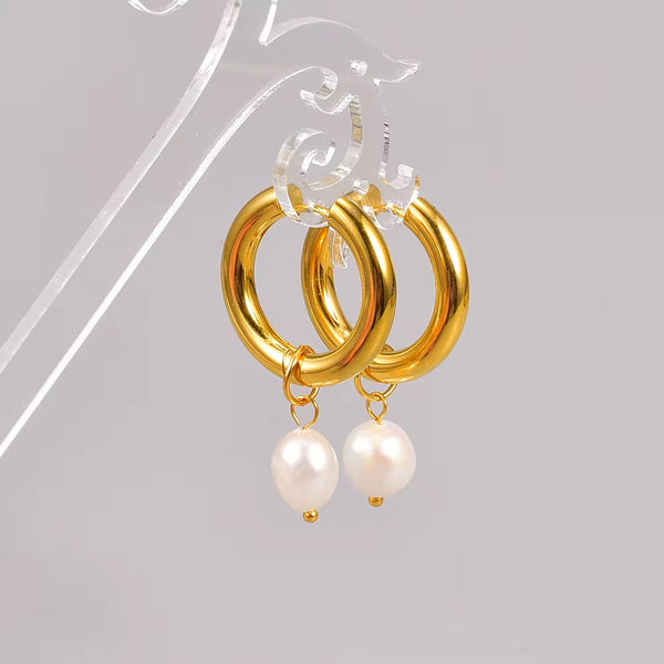 18K Fresh Water Pearl Chunky Classic Hoop