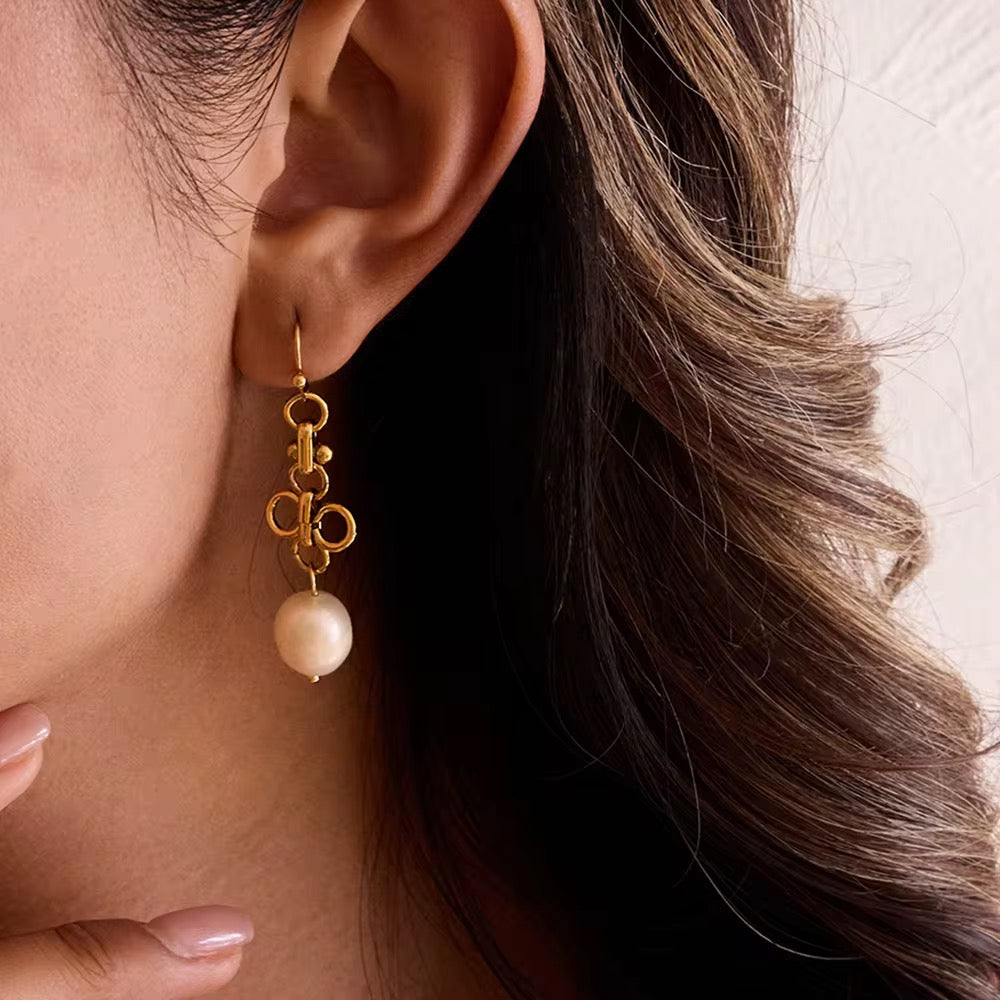 18K Dangle Natural Pearls