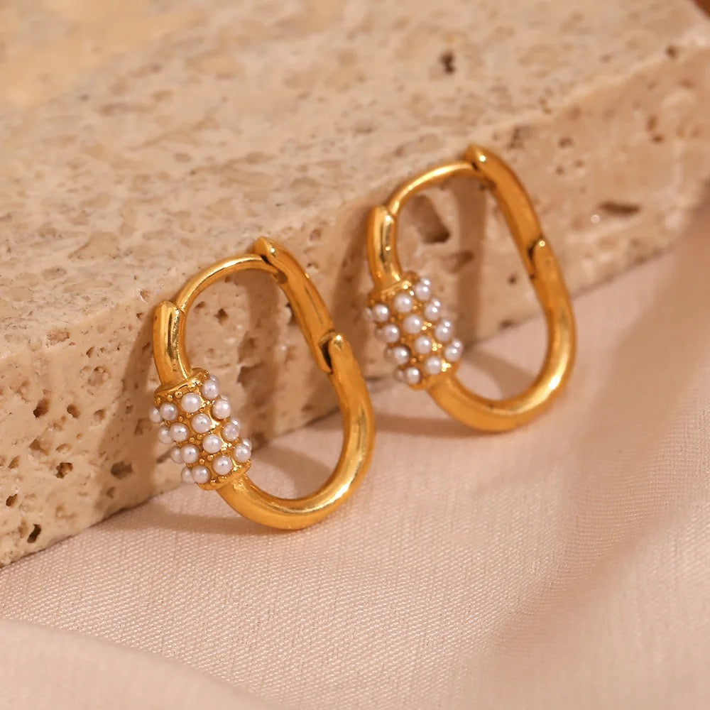 18K Oval Cluster Pearl Earrings