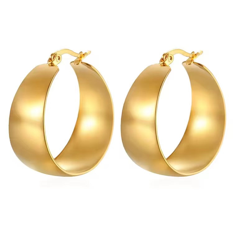 Round Flat Hoops in 18K Gold Plating