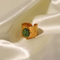 18K Green Stone Ring