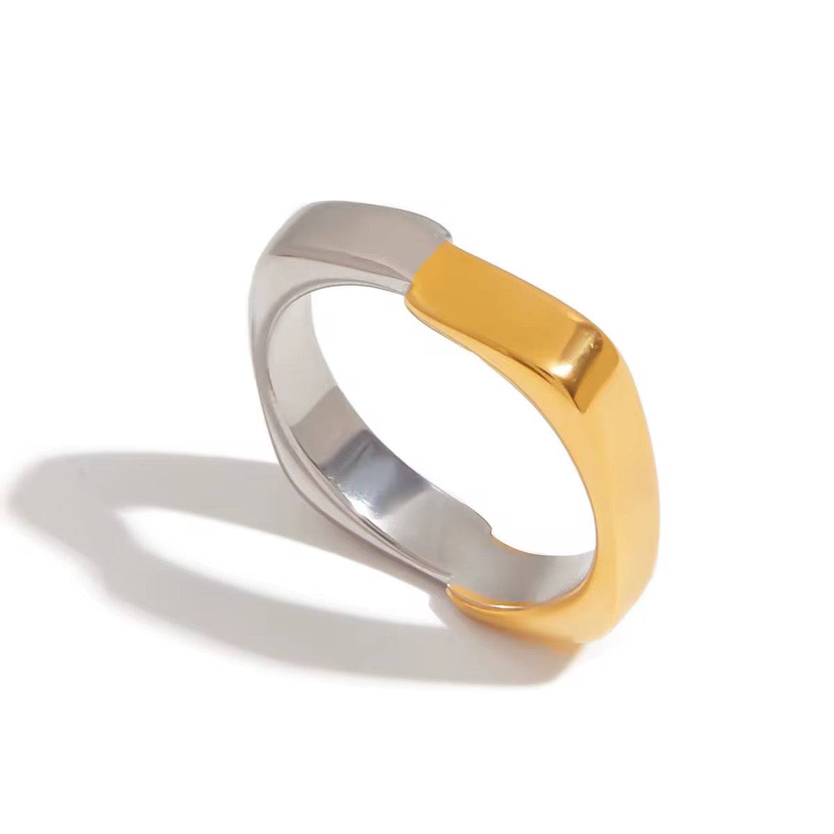 Two Tone Boxy Ring