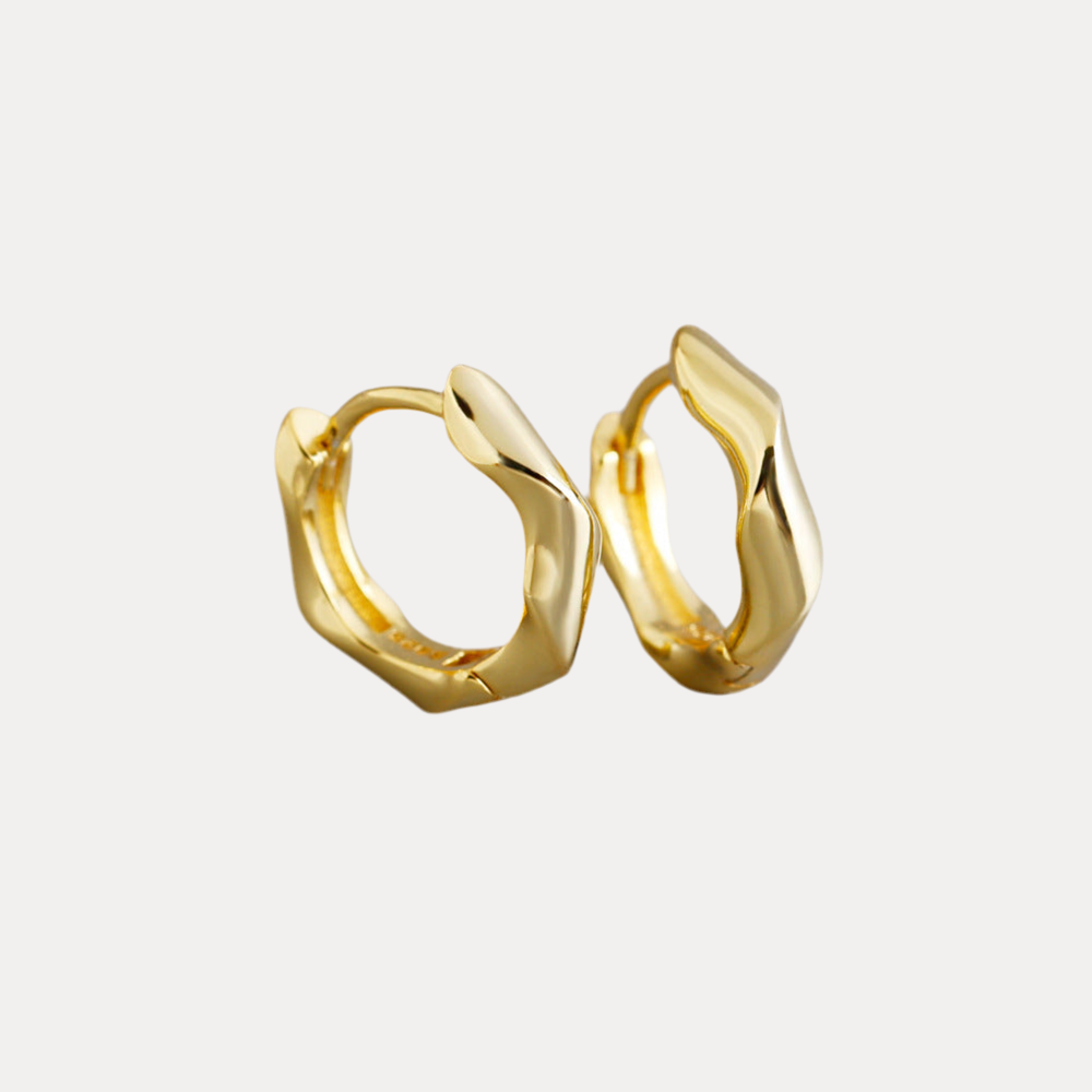 Wavy Vermeil Huggies in 18K Gold-Plating or Silver