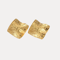 18K Square Crease Stud Earrings